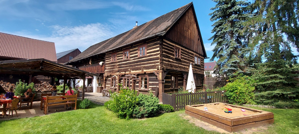 Jestřebí restaurace